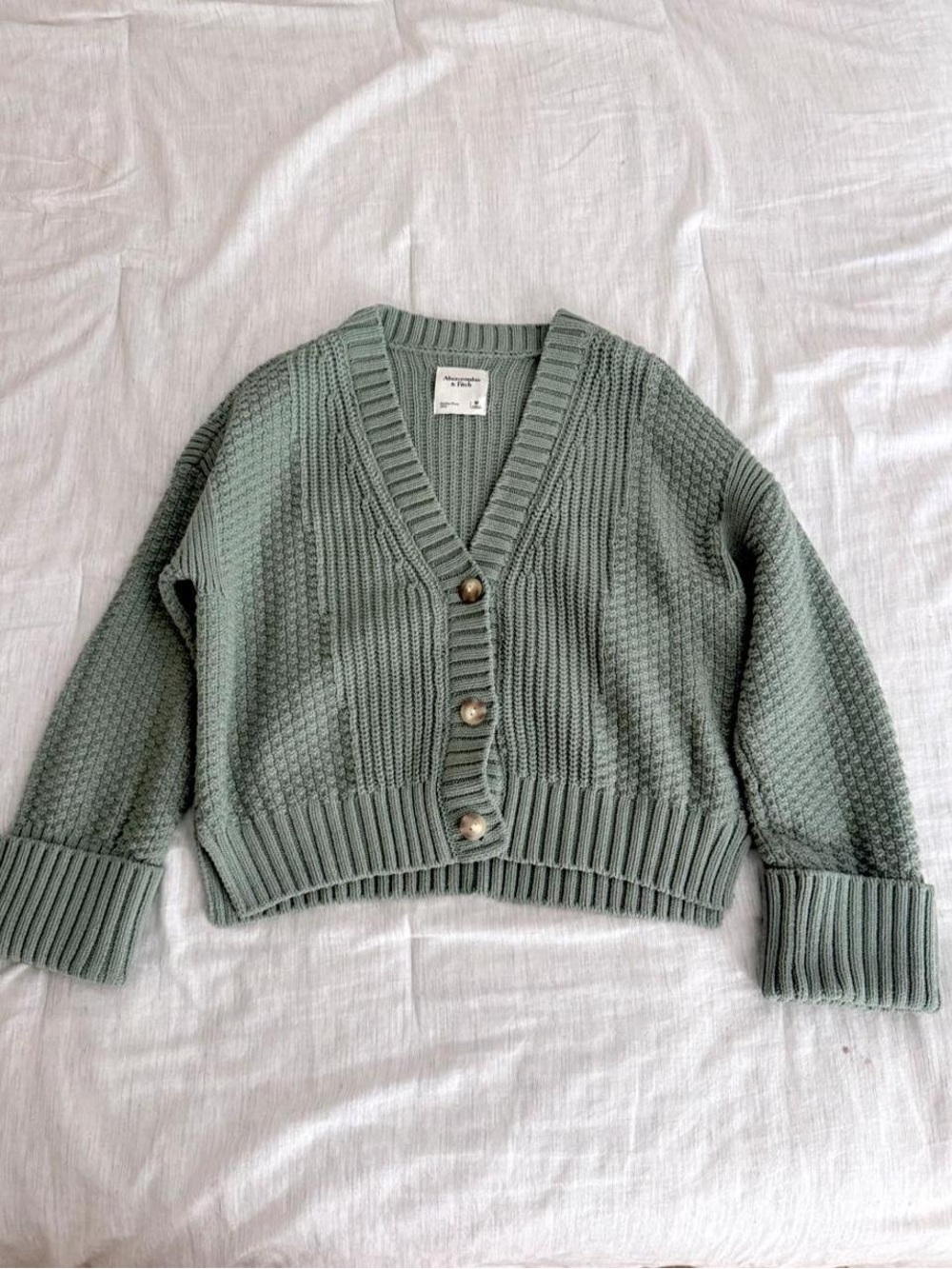 A&F Cotton Blend Seed Stitch Cardigan in Green - Medium